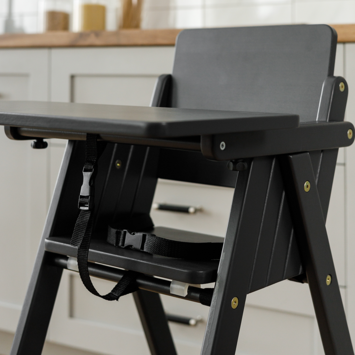 VILHA Folding Baby Chair (Black)