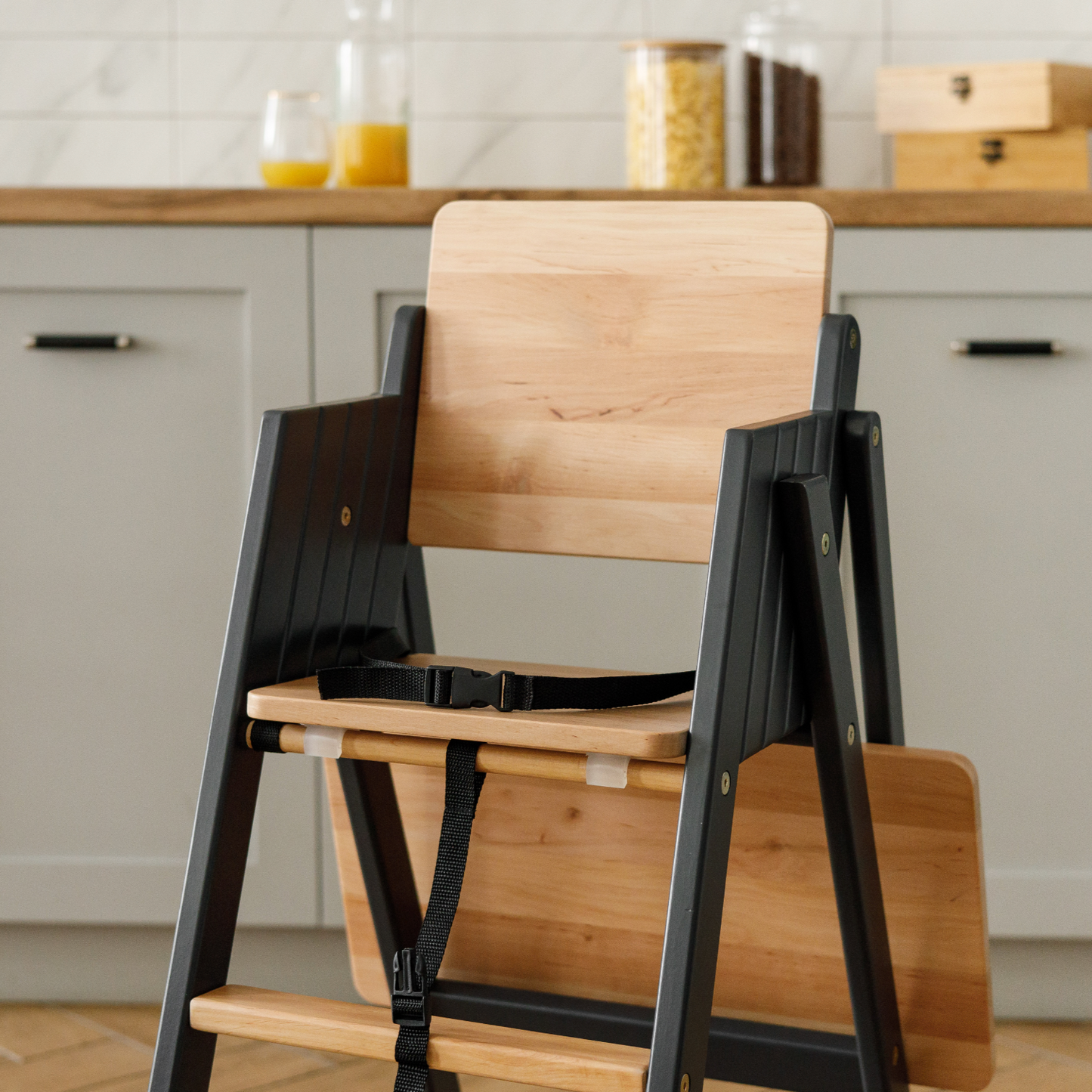 VILHA Folding Baby Chair (classic)