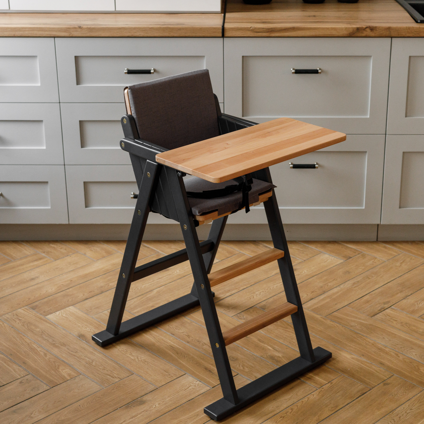VILHA Folding Baby Chair (classic)
